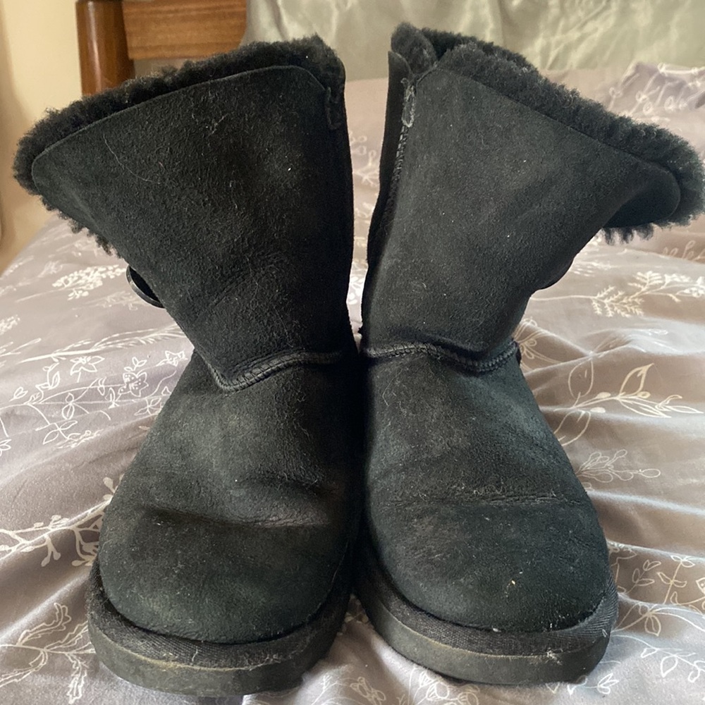 Ugg Bailey Button - image 3